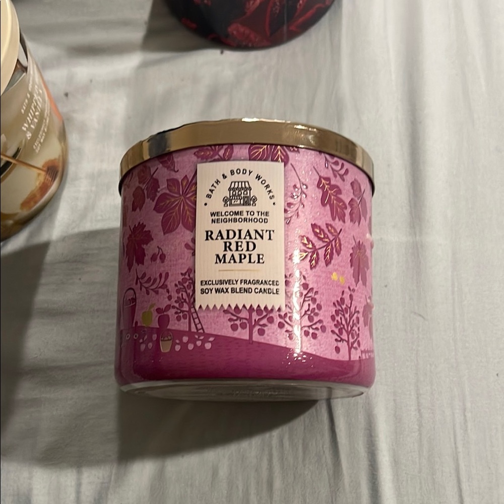 Bath & Body Works Pink and Gold Radiant Red Maple Candle